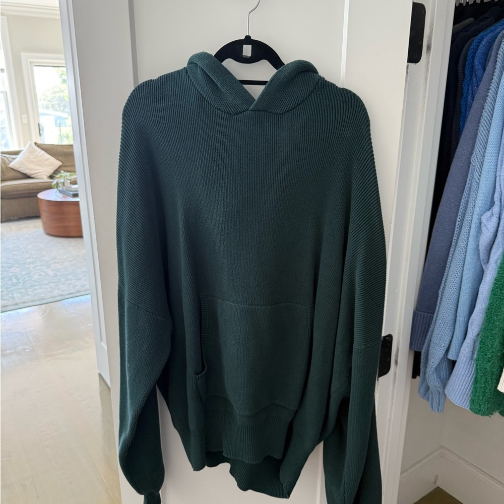 ALO Yoga Hooded Scholar Sweater - Midnight Green